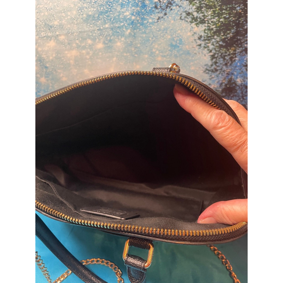 Women's Coach Black / Gold Dome Satchel Crossbody Bag 24” Gold Chain EUC - Picture 12 of 16